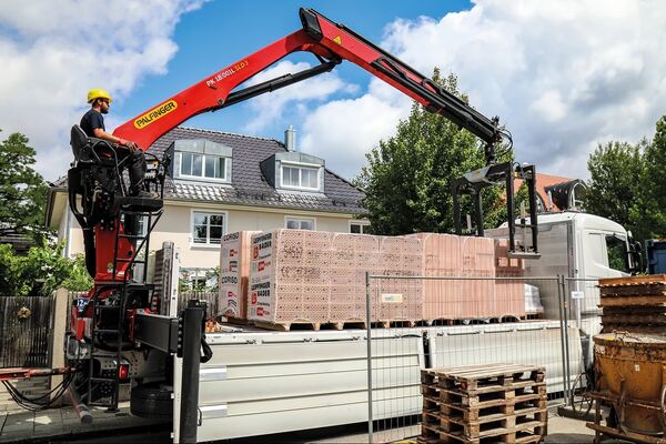 Кран-маніпулятор Palfinger PK 18.001L SLD 3