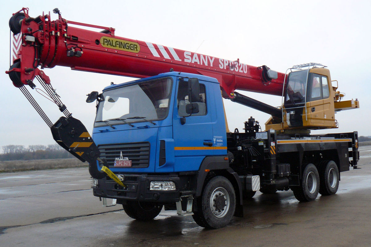 Енергетики придбали 32-тонний автокран Palfinger Sany на шасі МАЗ