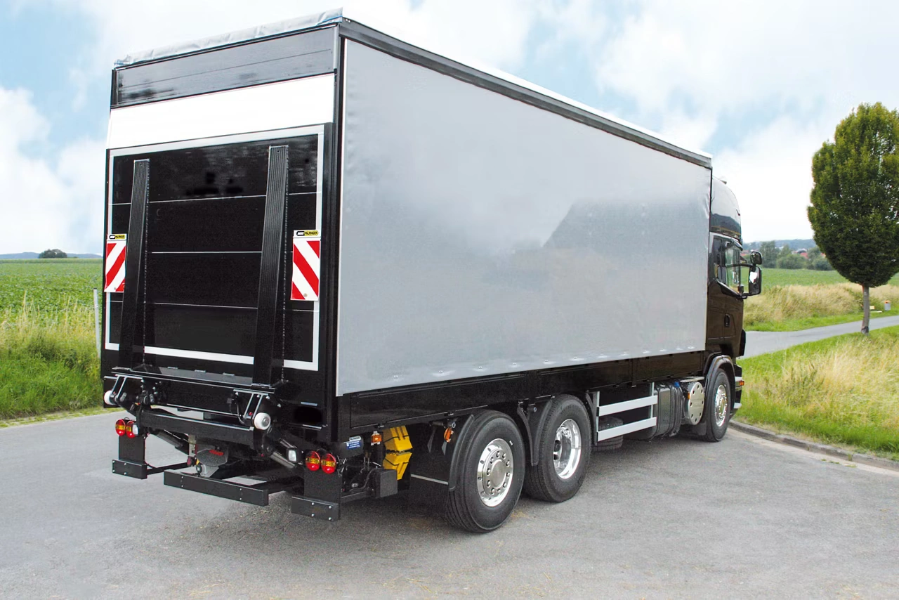 MBB C 3000 S Cantilever Tail Lift