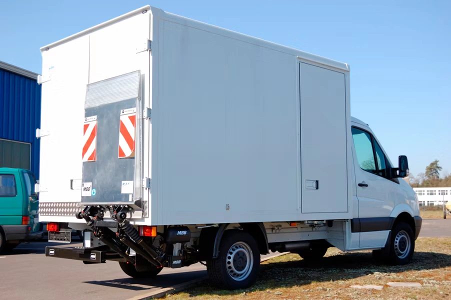 MBB C 750 SPR / SPL Cantilever Tail Lift